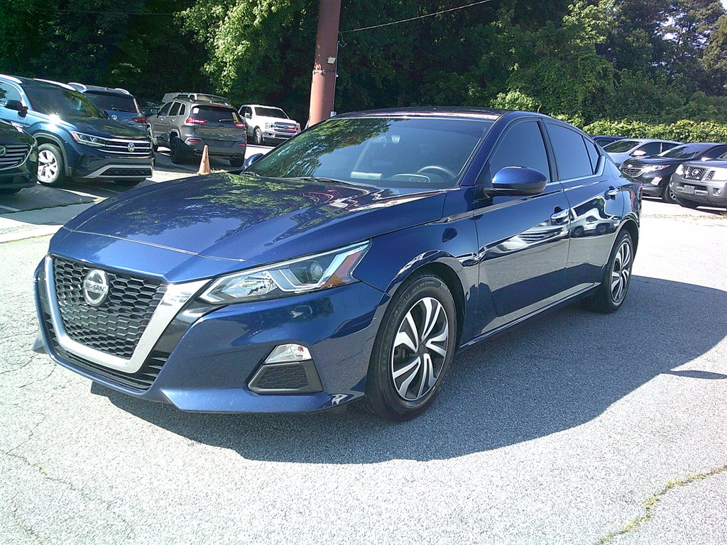 2020 Nissan Altima S photo