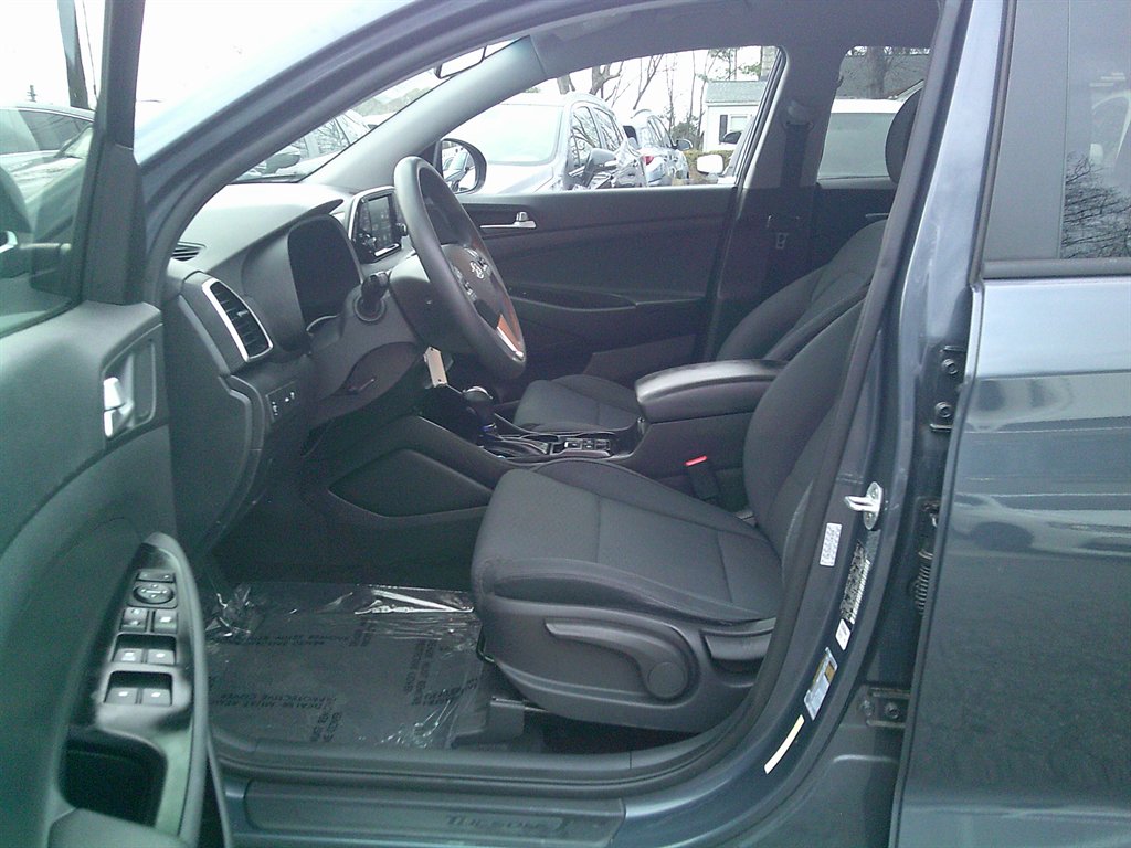 2020 Hyundai Tucson - $15,995