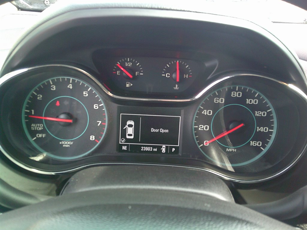 2018 Chevrolet Cruze - $13,995