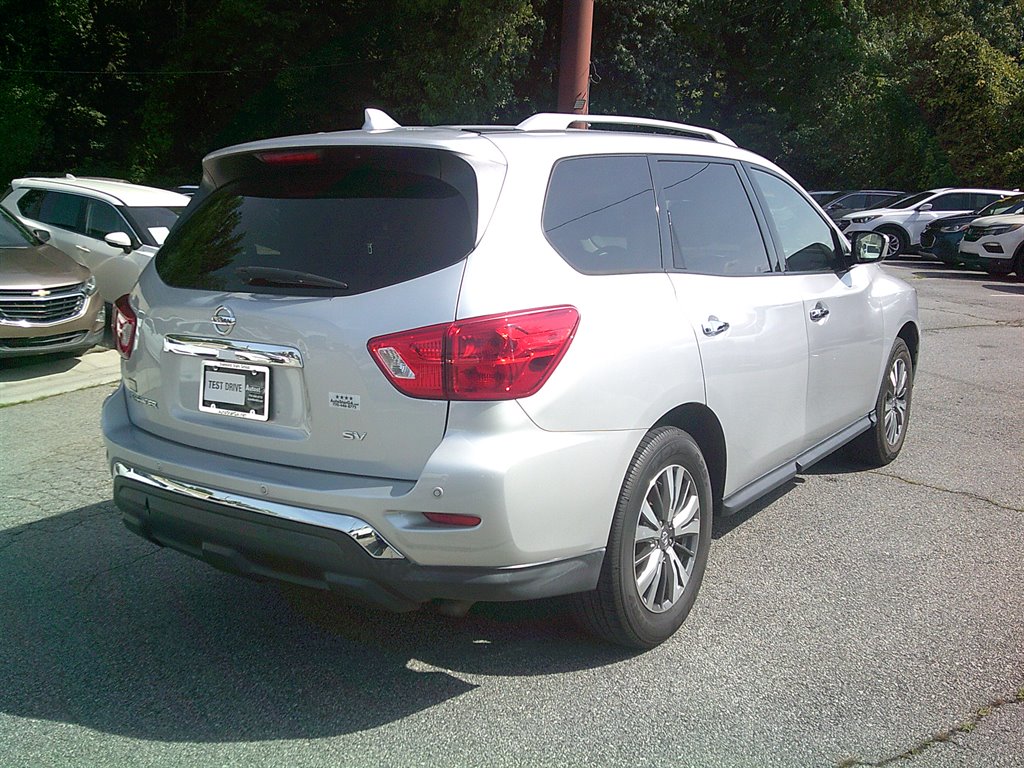 2020 Nissan Pathfinder - $15,995
