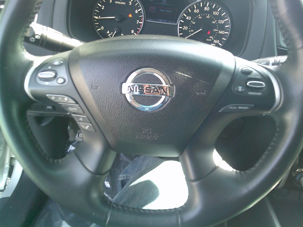 2020 Nissan Pathfinder - $15,995