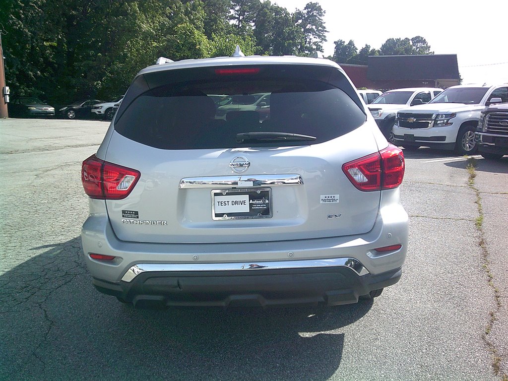 2020 Nissan Pathfinder - $15,995