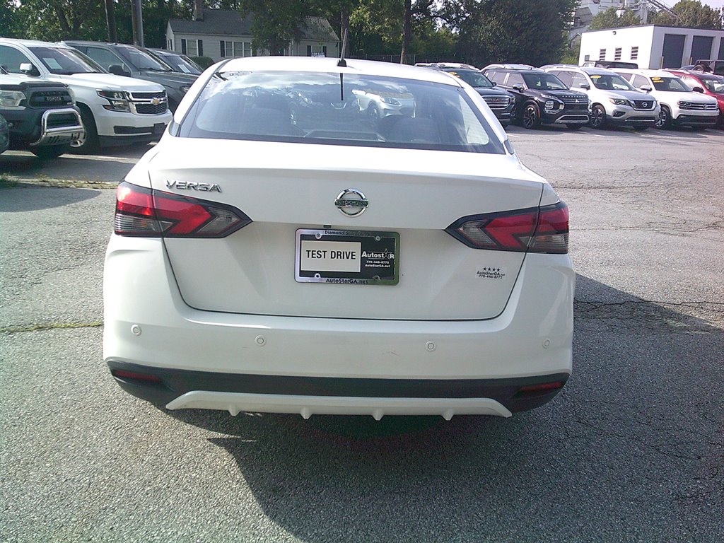 2020 Nissan Versa - $11,995
