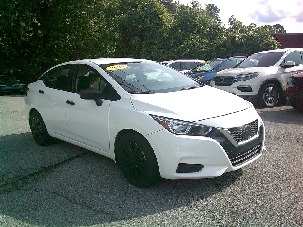 2020 Nissan Versa - $11,995