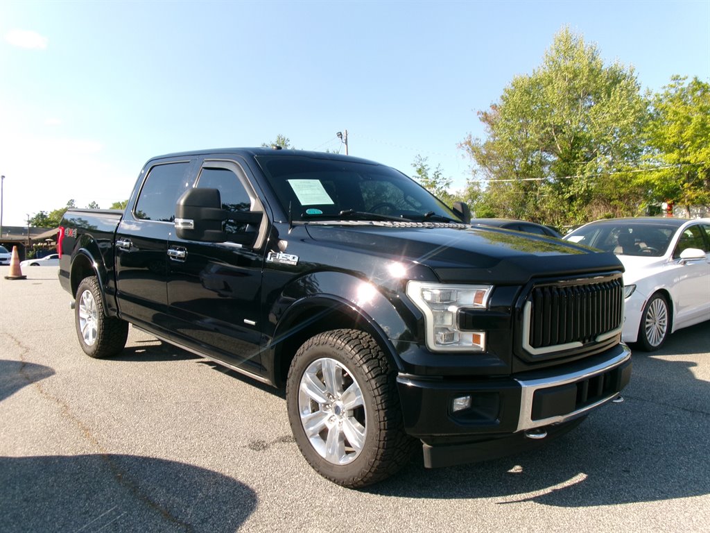 2017 Ford F-150 - $27,995