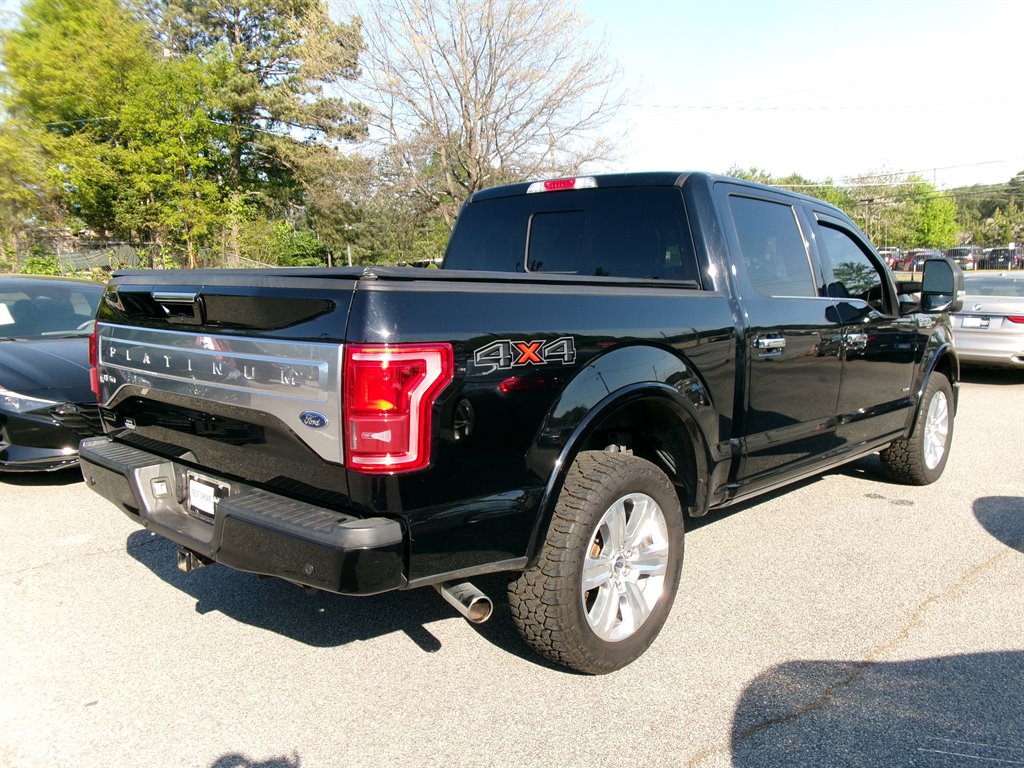 2017 Ford F-150 - $27,995
