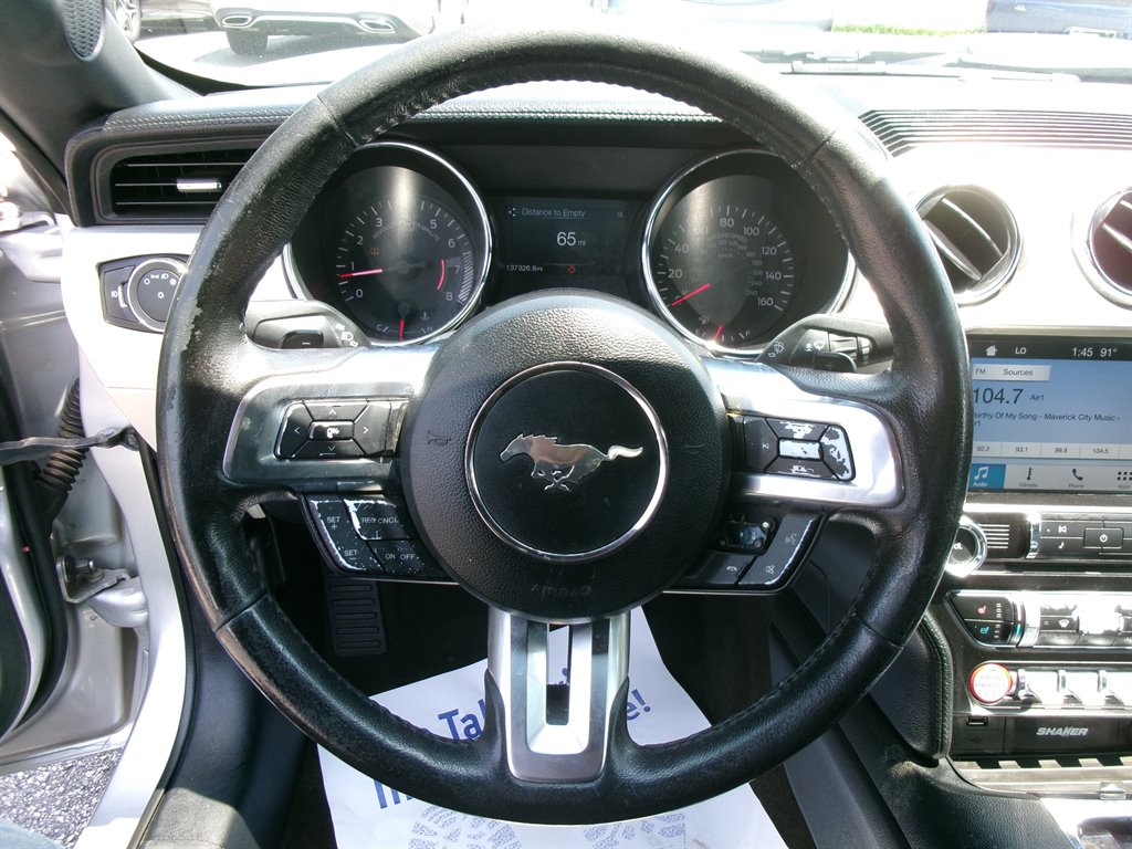 2016 Ford Mustang - $11,995