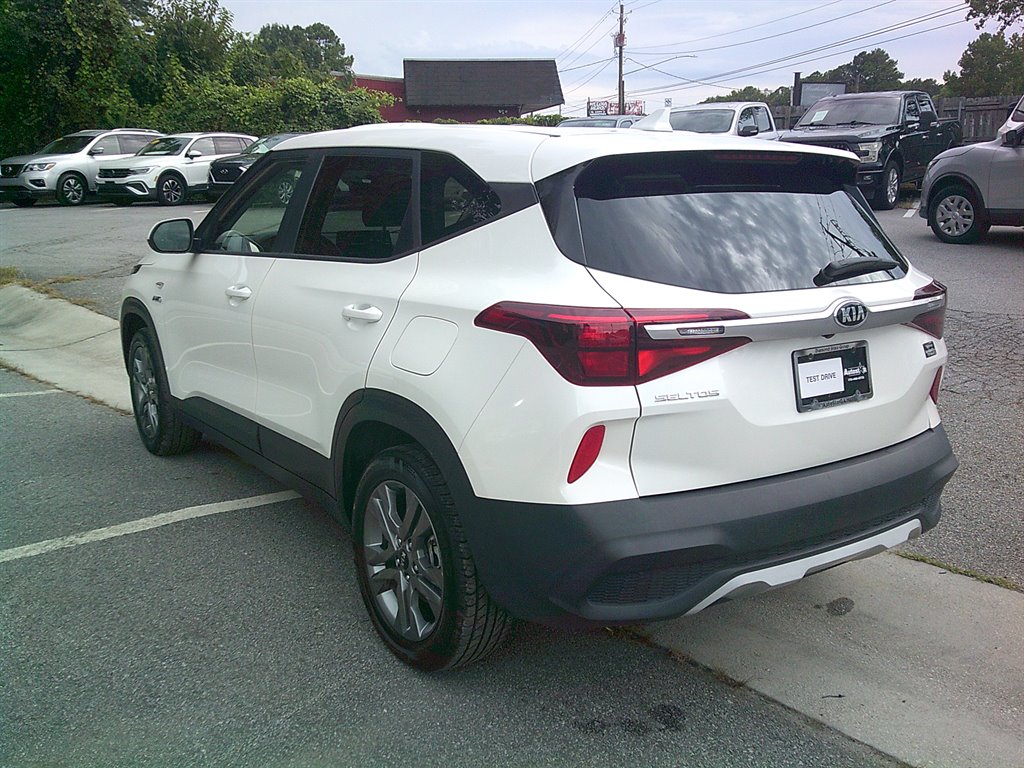 2021 Kia Seltos - $14,995