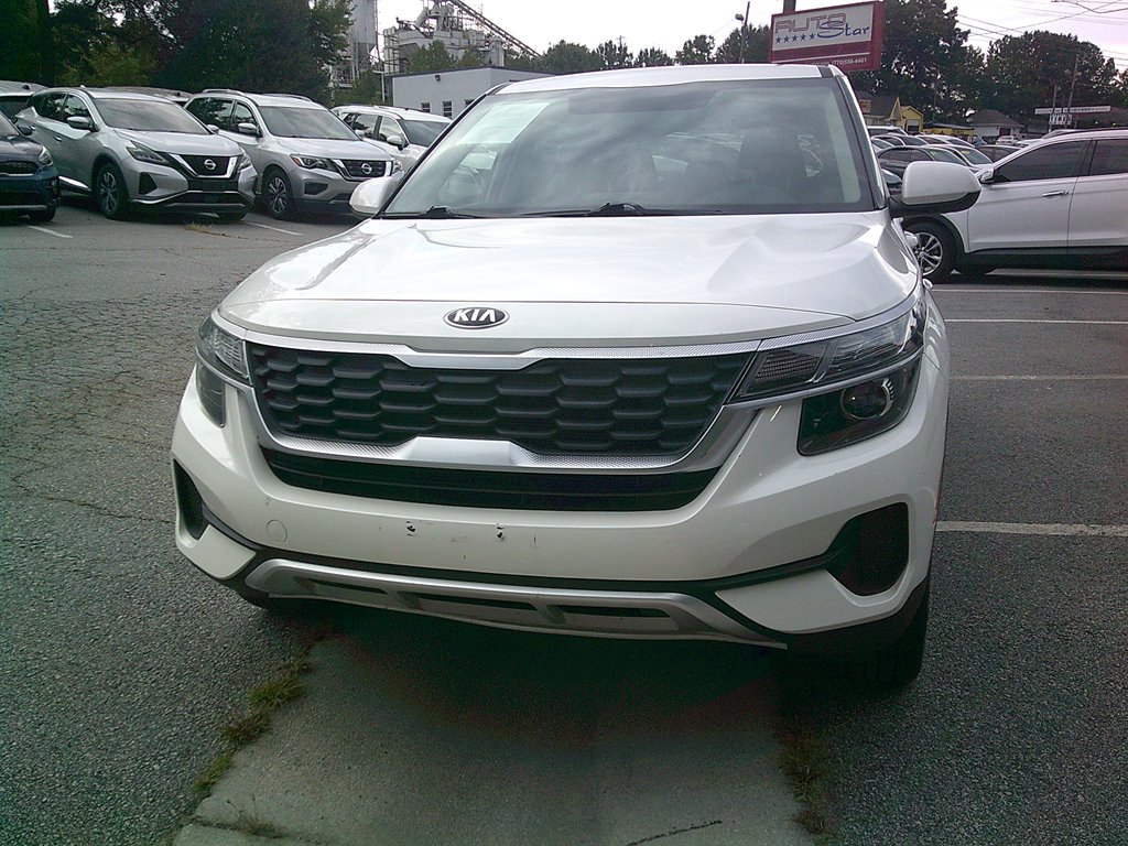 2021 Kia Seltos - $14,995