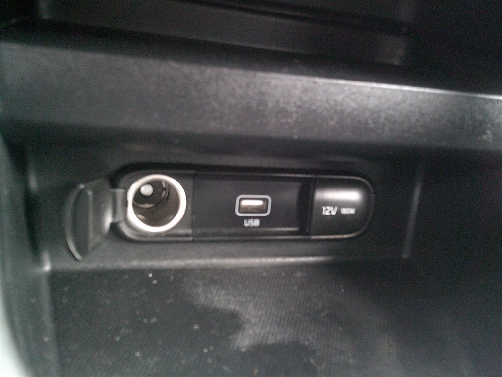 2021 Kia Seltos - $14,995