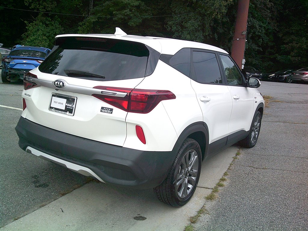 2021 Kia Seltos - $14,995