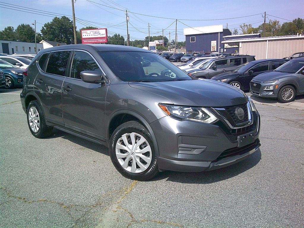 2020 Nissan Rogue - $15,995