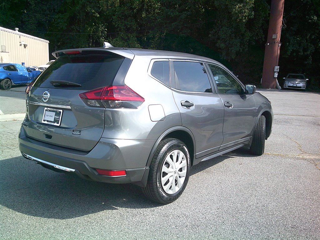 2020 Nissan Rogue - $15,995