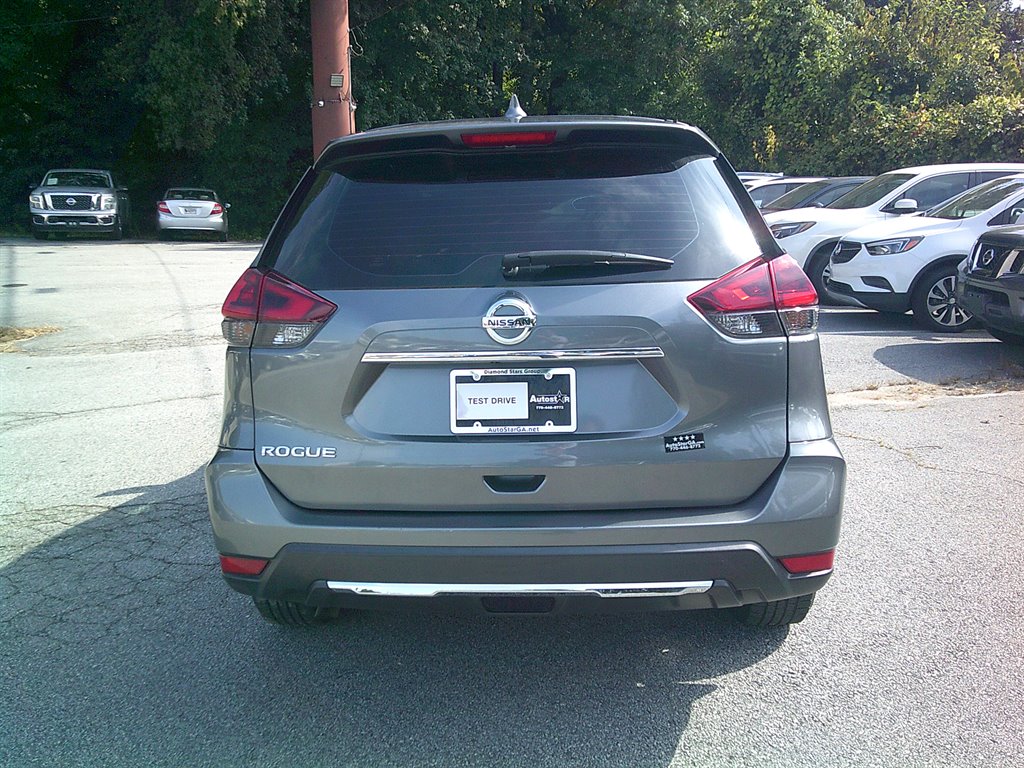 2020 Nissan Rogue - $15,995