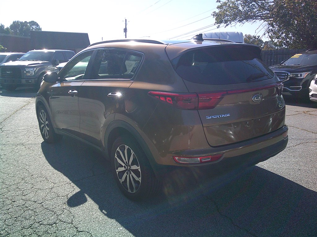 2017 Kia Sportage - $12,995
