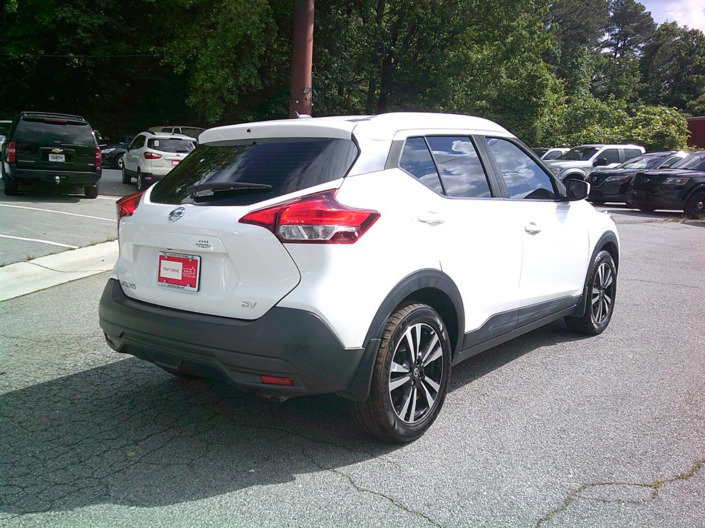 2019 Nissan Kicks S photo