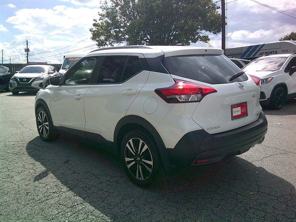 2019 Nissan Kicks S photo