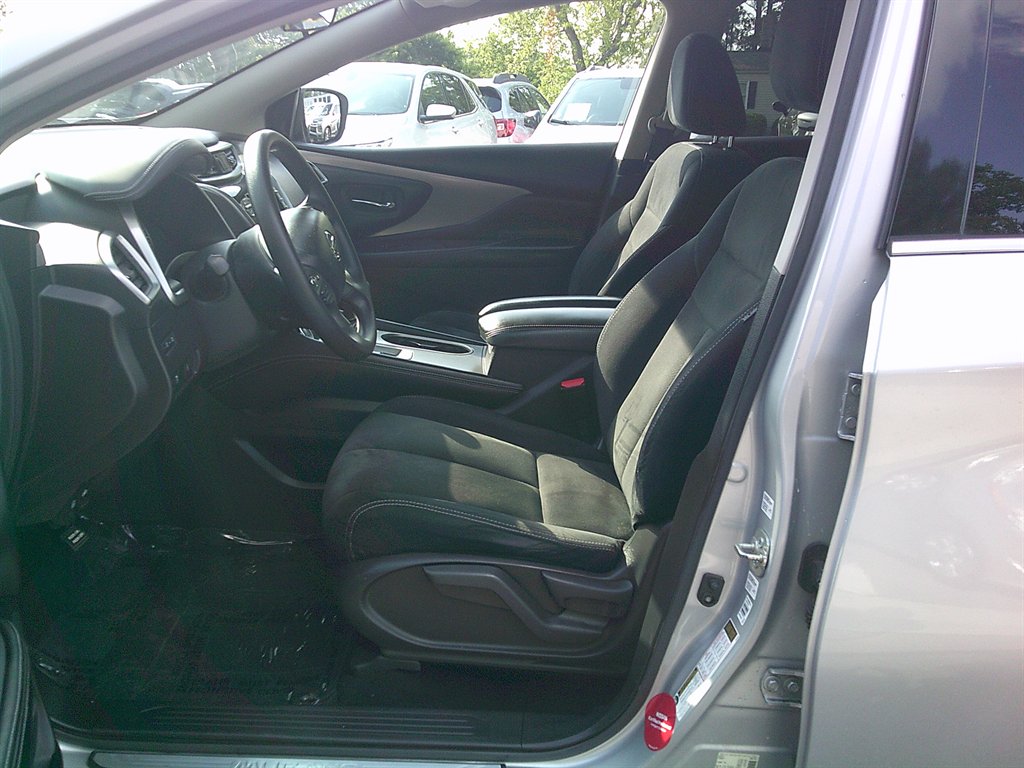 2020 Nissan Murano S photo