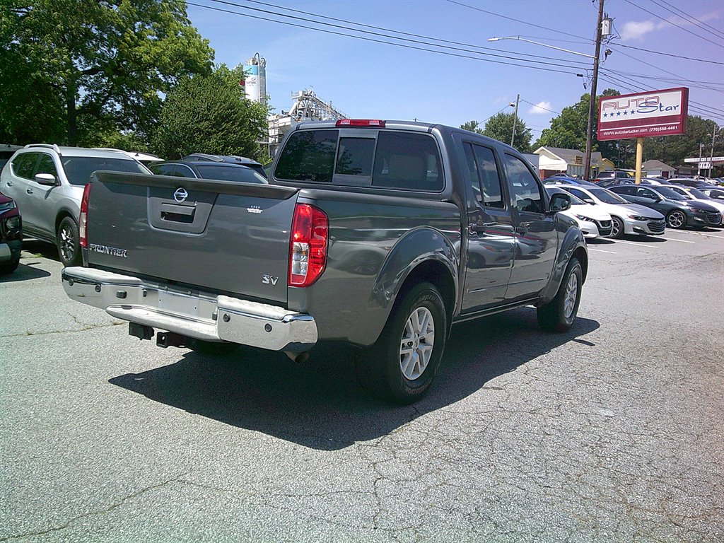 2017 Nissan Frontier - $16,995