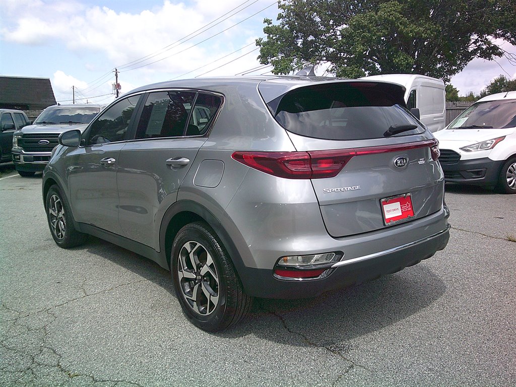 2022 Kia Sportage - $17,995