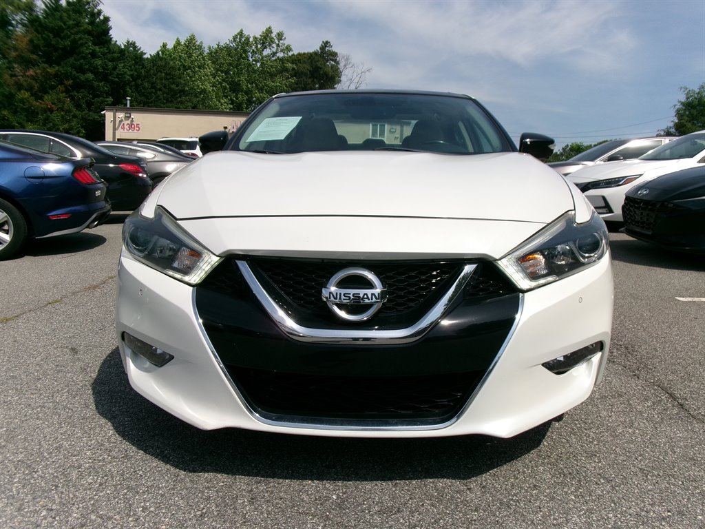 2018 Nissan Maxima - $22,995