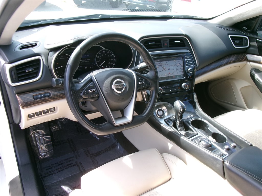 2018 Nissan Maxima - $22,995
