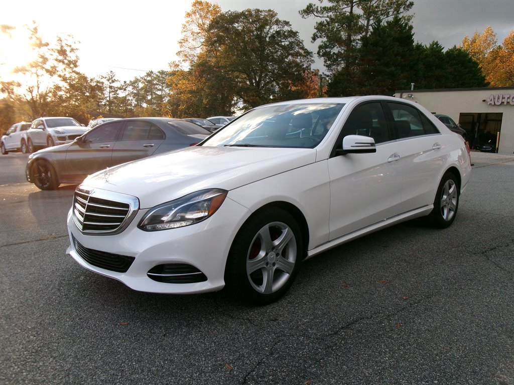 2016 Mercedes-Benz E-Class - $15,995