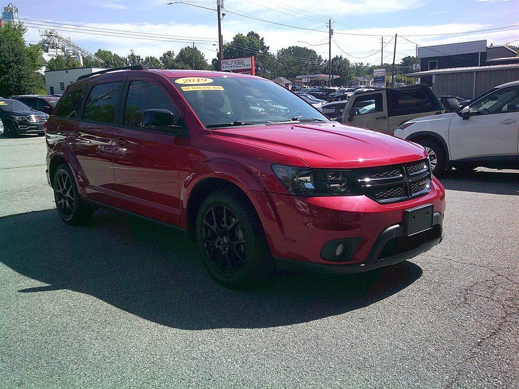 2019 Dodge Journey - $17,995