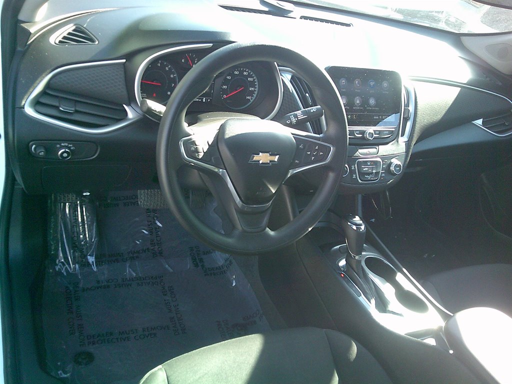 2019 Chevrolet Malibu - $16,995