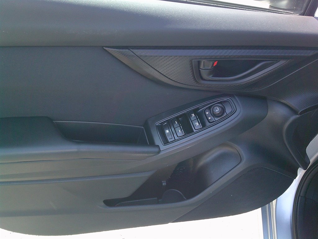 2018 Subaru Impreza - $15,995