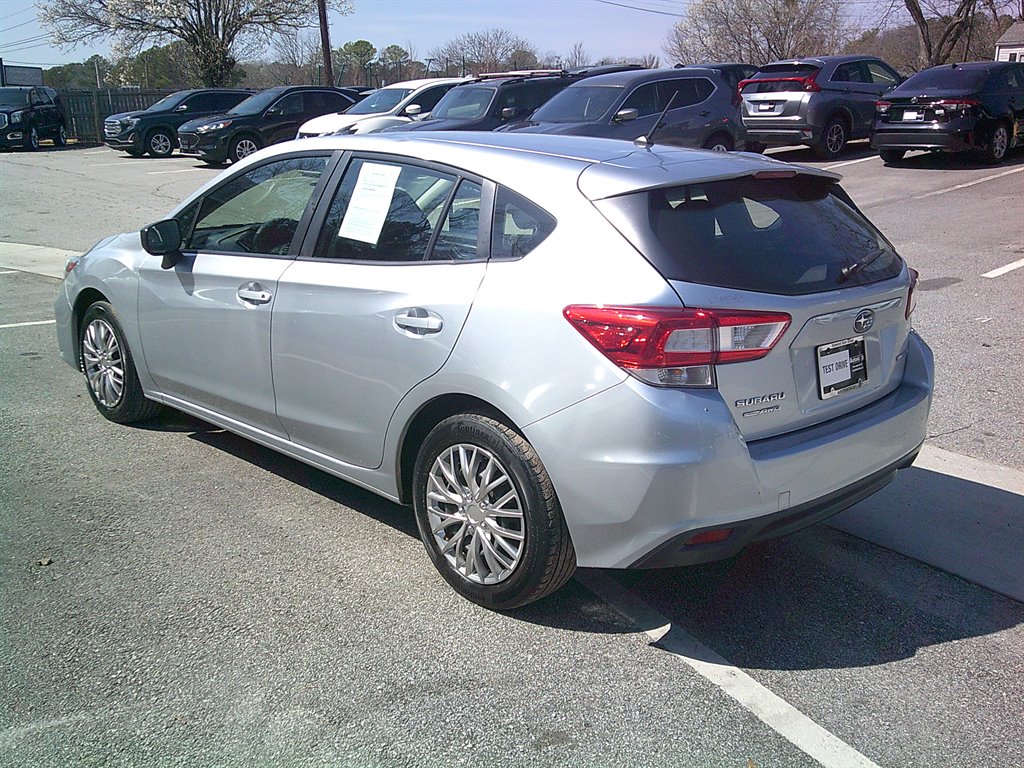 2018 Subaru Impreza - $15,995