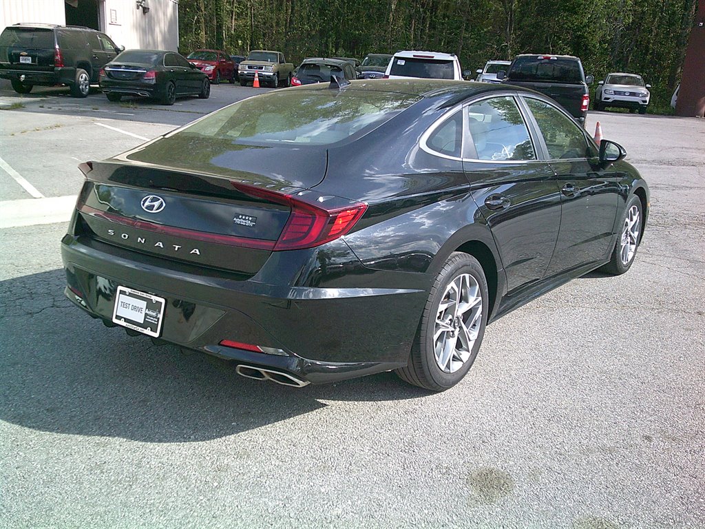 2023 Hyundai Sonata - $21,995
