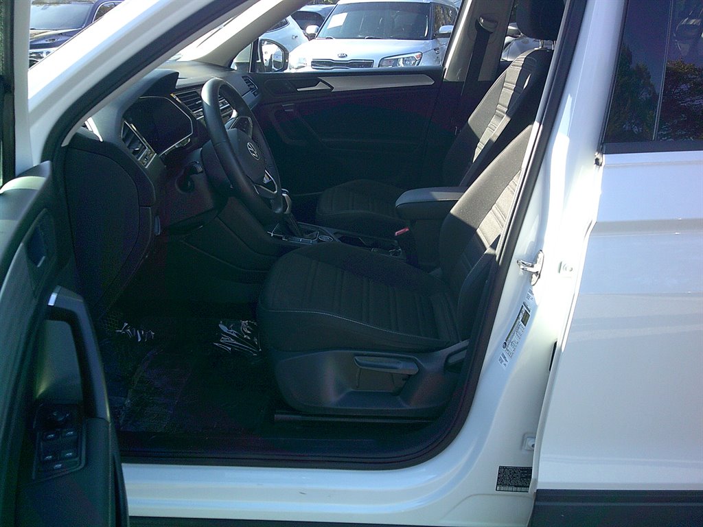 2022 Volkswagen Tiguan - $20,995