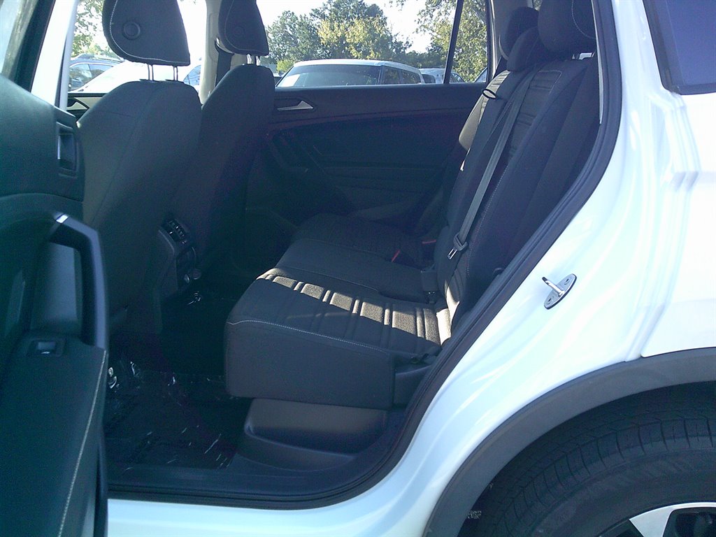 2022 Volkswagen Tiguan - $20,995