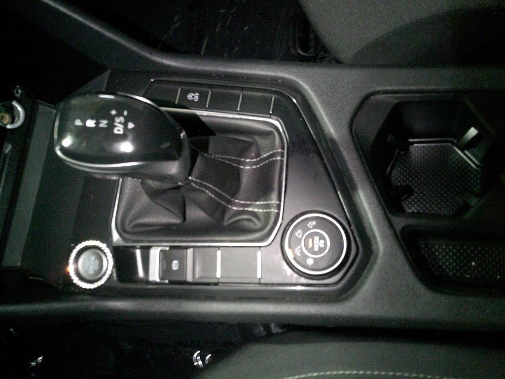 2022 Volkswagen Tiguan - $20,995