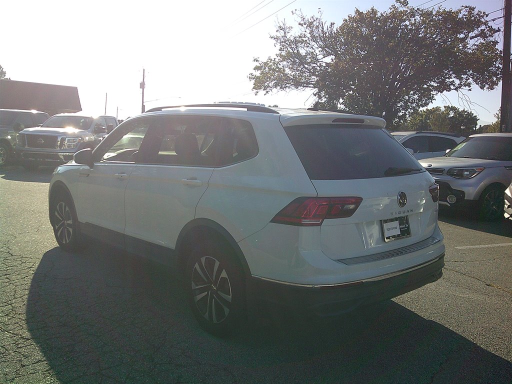 2022 Volkswagen Tiguan - $20,995