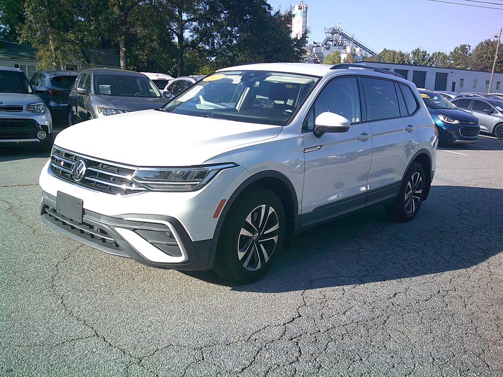 2022 Volkswagen Tiguan - $20,995