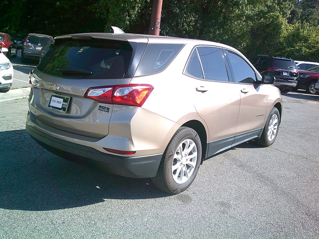 2019 Chevrolet Equinox - $17,995
