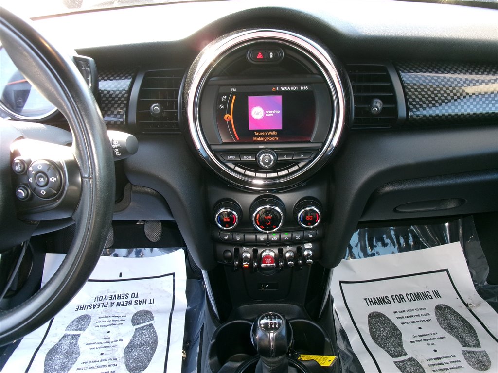 2019 MINI Hardtop - $15,995