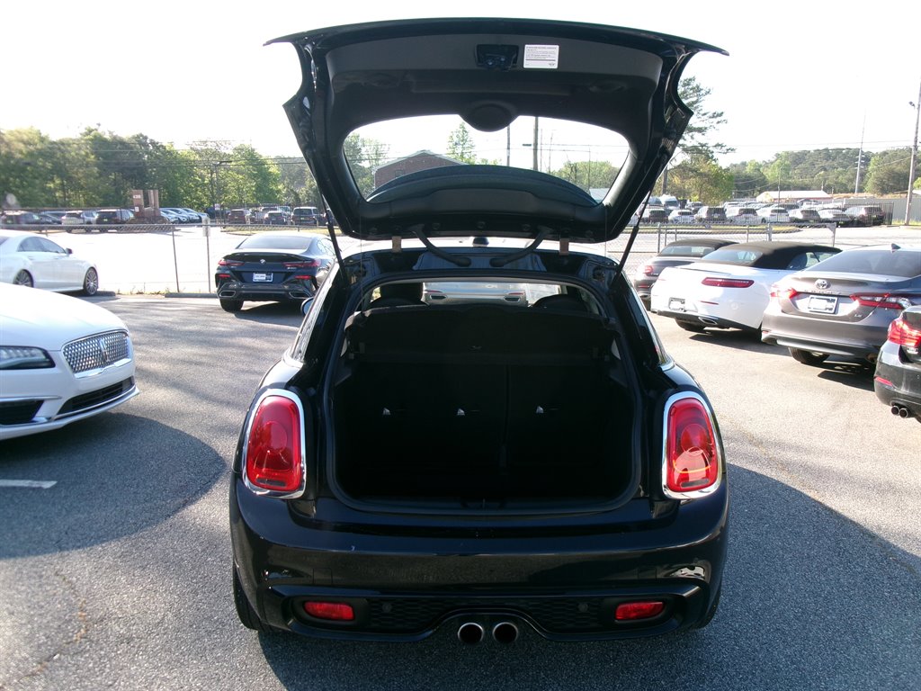 2019 MINI Hardtop - $15,995