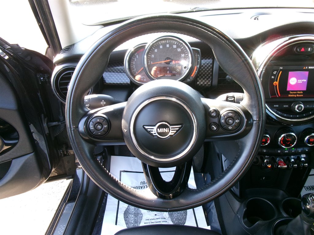 2019 MINI Hardtop - $15,995