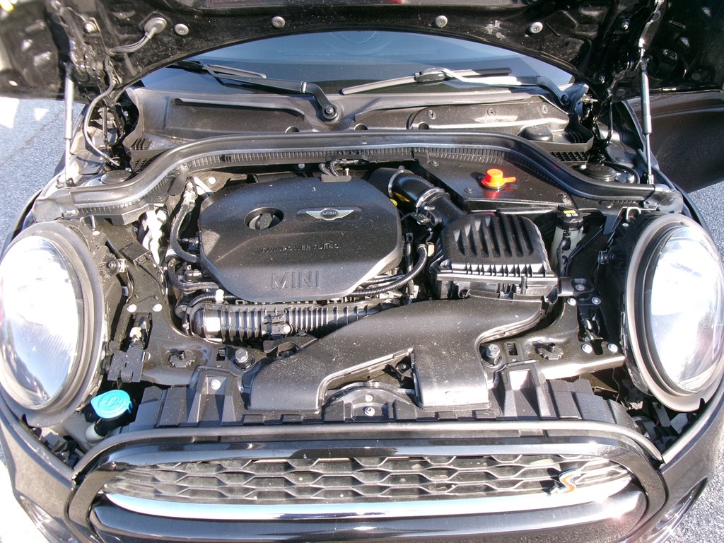 2019 MINI Hardtop - $15,995