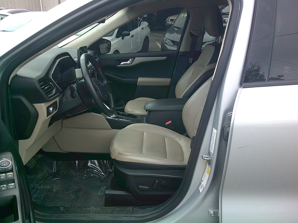 2020 Ford Escape - $16,995