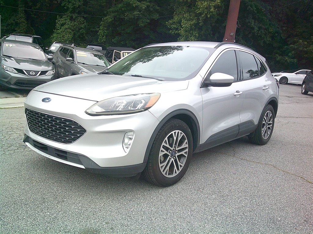 2020 Ford Escape - $16,995