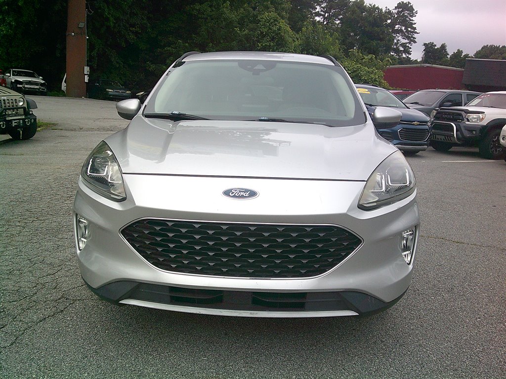 2020 Ford Escape - $16,995