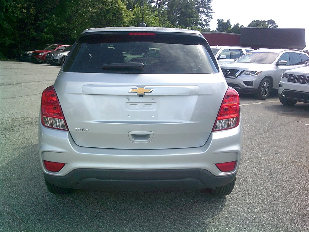 2020 Chevrolet Trax - $15,995