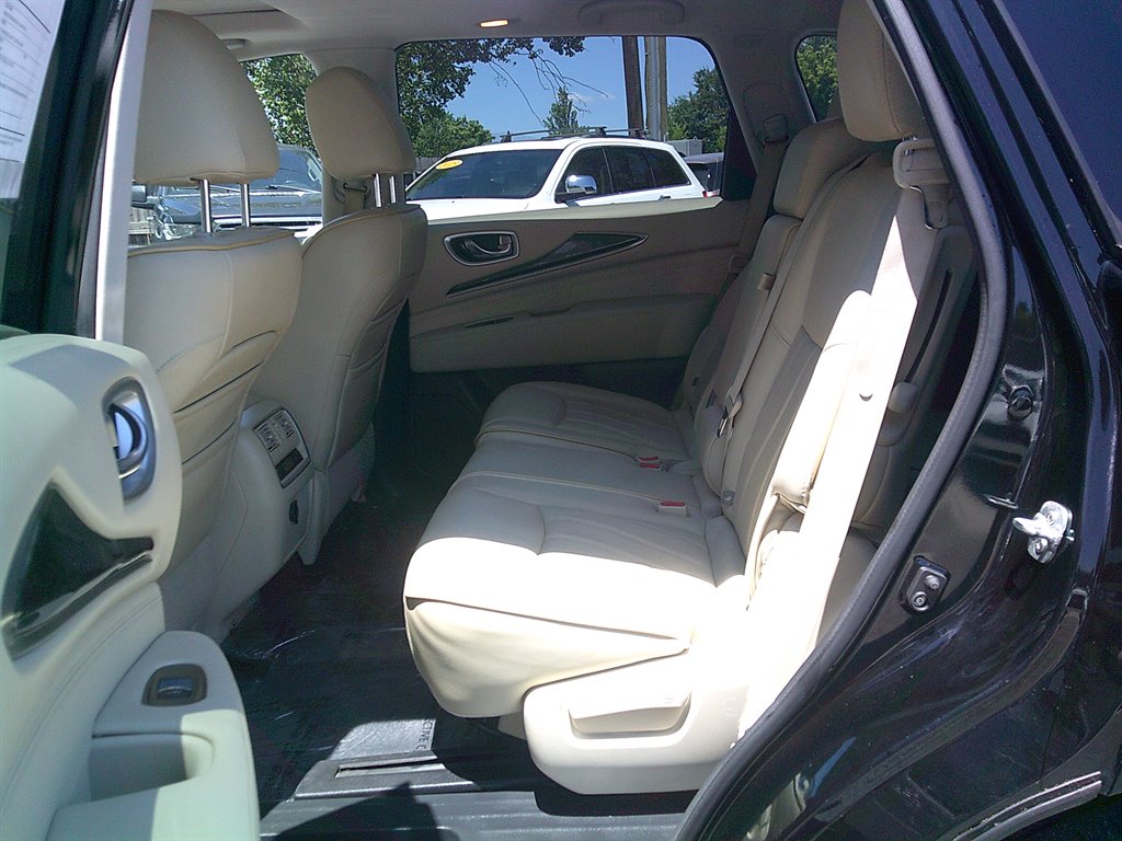 2015 INFINITI QX60 - $14,995