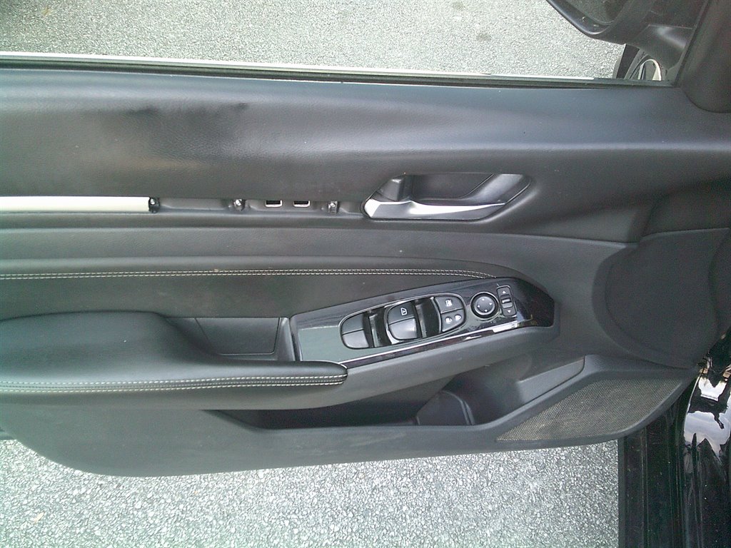 2021 Nissan Altima - $18,995