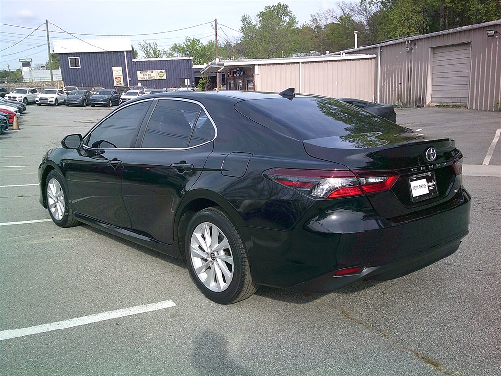 2022 Toyota Camry - $19,995