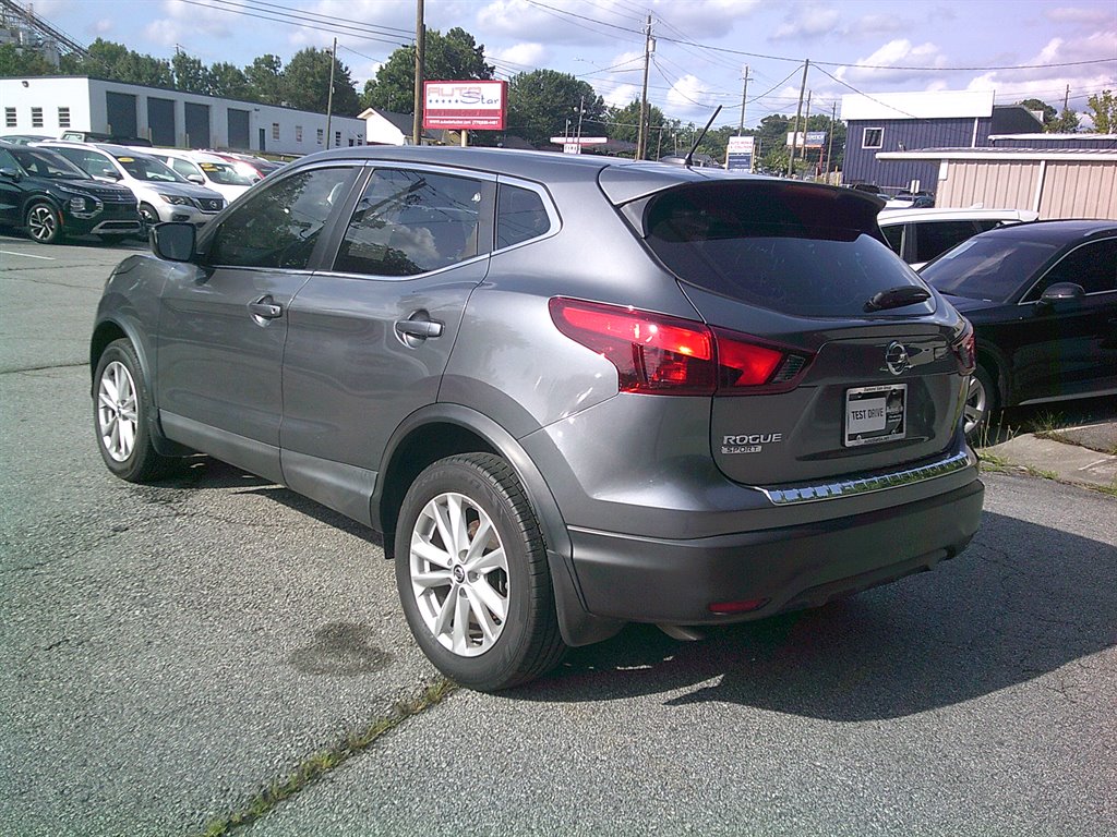 2019 Nissan Rogue - $14,995